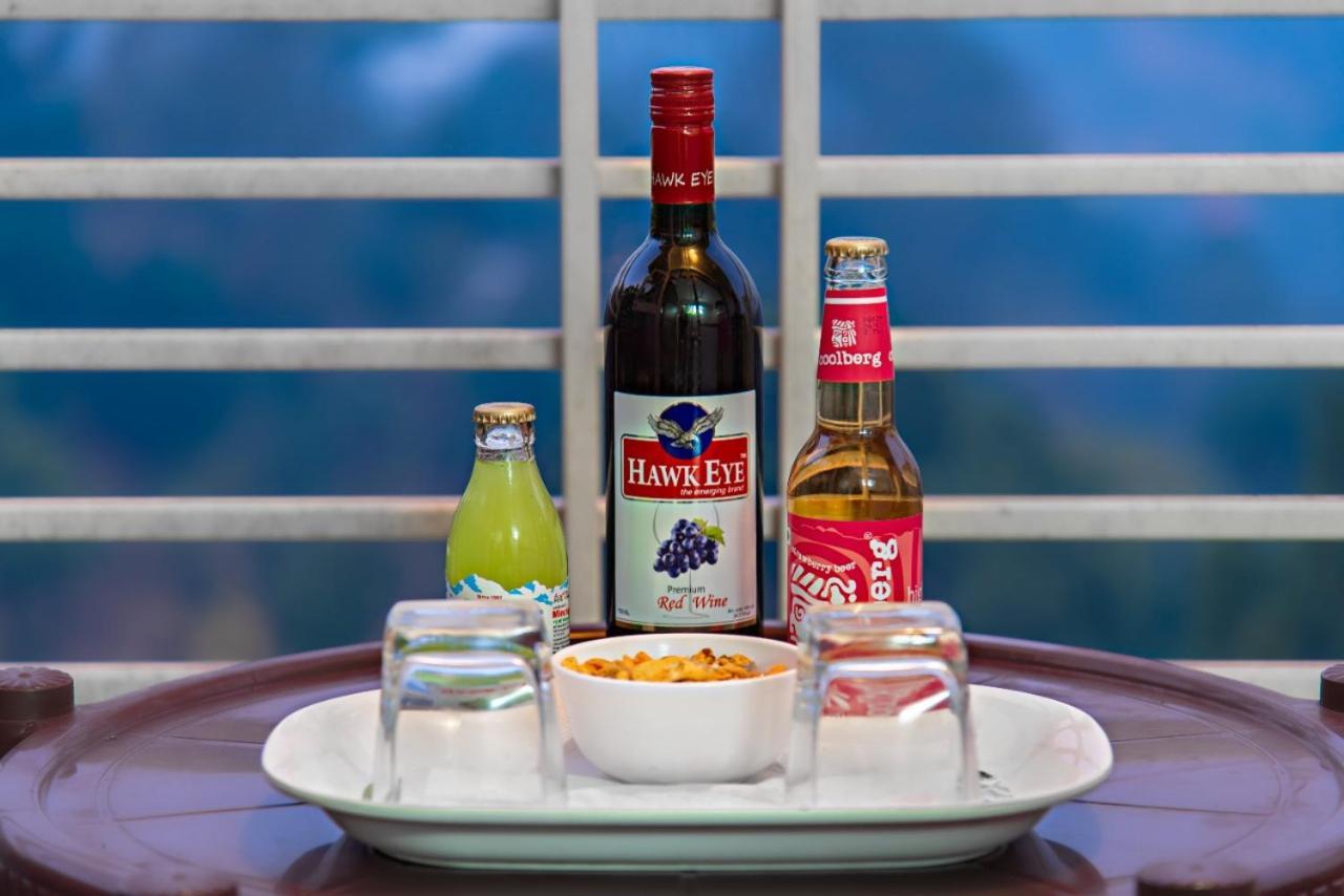 Mountain Mist Inn I Serviced Apt I Open Air Lawn & Rooftop I Bonfire I By Exotic Stays 卡绍利 外观 照片