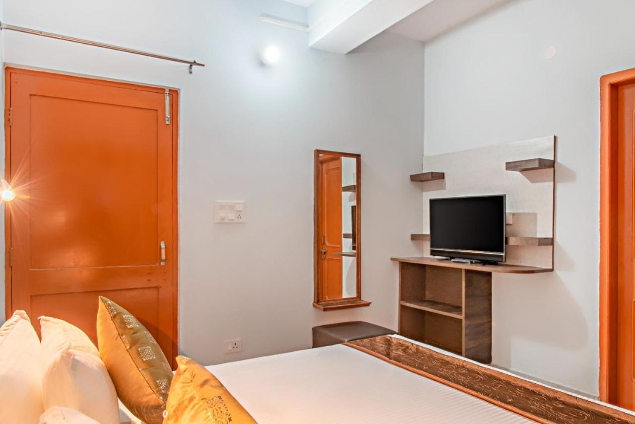 Mountain Mist Inn I Serviced Apt I Open Air Lawn & Rooftop I Bonfire I By Exotic Stays 卡绍利 外观 照片