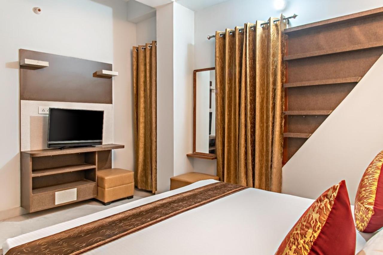 Mountain Mist Inn I Serviced Apt I Open Air Lawn & Rooftop I Bonfire I By Exotic Stays 卡绍利 外观 照片